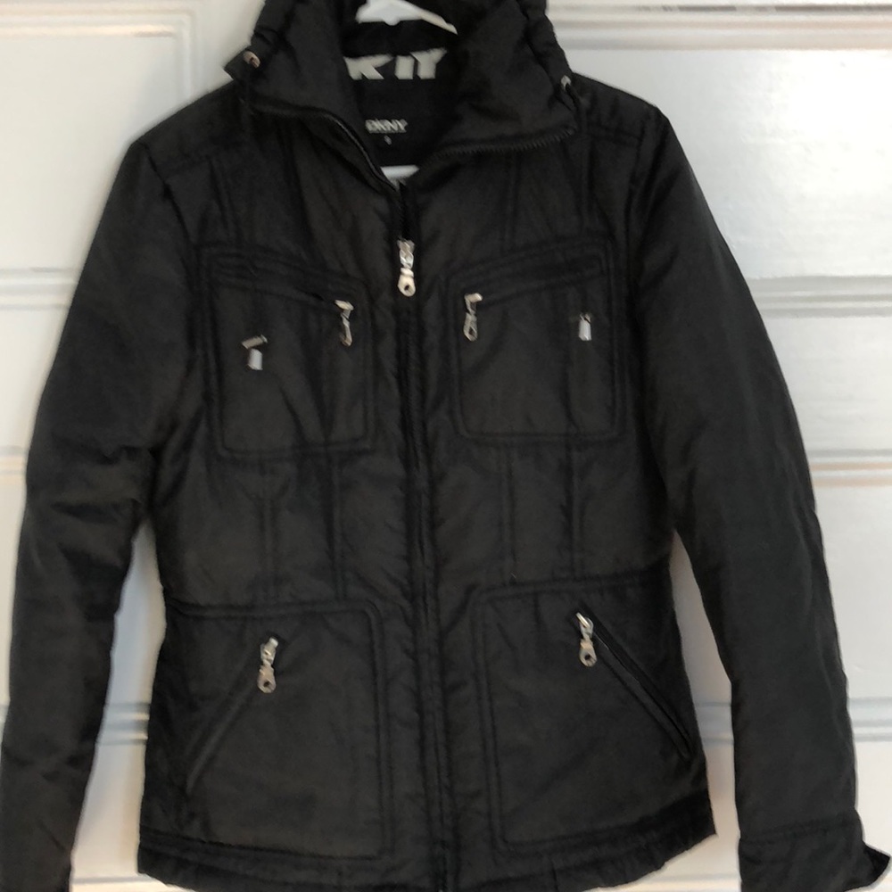 DKNY Women’s S Black Down Coat